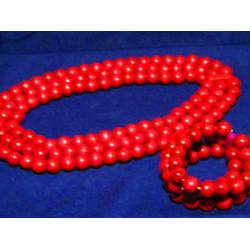 Буса червона, потрійна